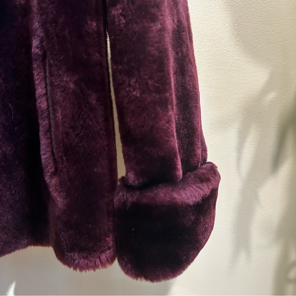 Beautiful Vintage 60’s Mouton Shearling Jacket - Picture 7 of 11